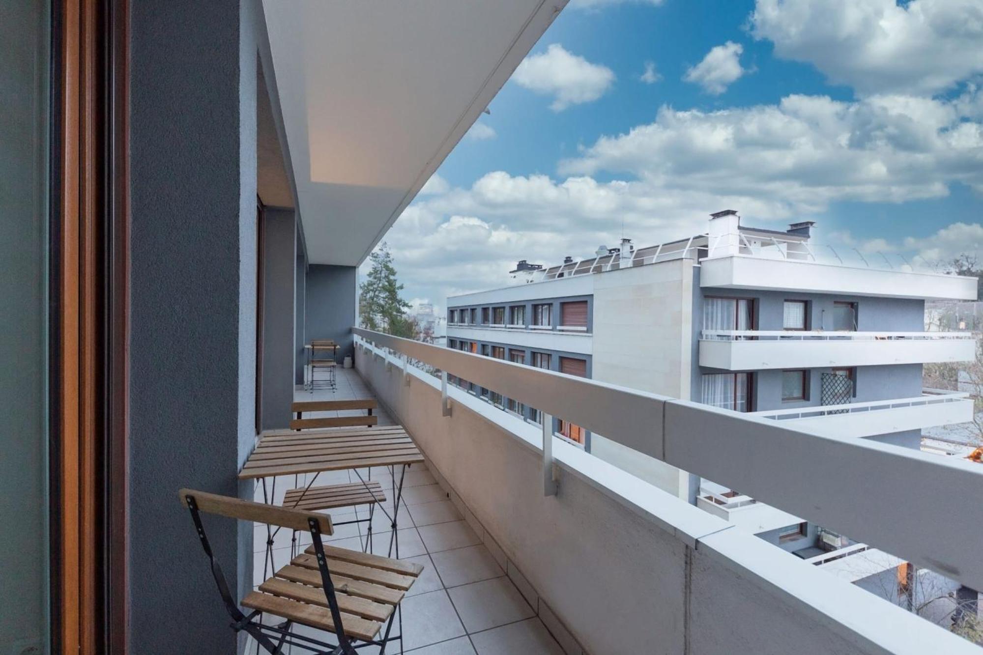 Grand Appartement Spacieux - Proche Paris Sèvres Buitenkant foto